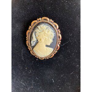 Vintage Cameo Brooch Gold Tone Oval Lady Portrait Pin Victorian Revival Style